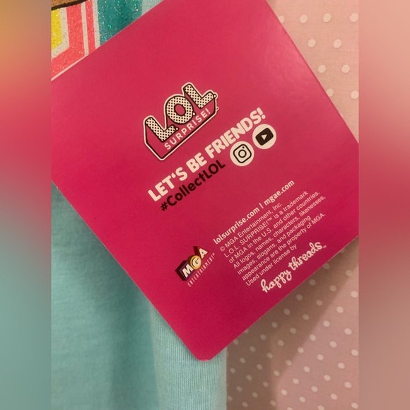 Girls size 4 two piece shirt set. LOL SURPRISE brand. Says TOTAL Q.T. On front - Picture 7 of 17